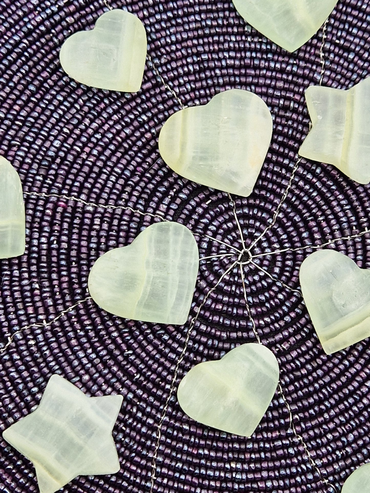 Etoile ou cœur en calcite pistache