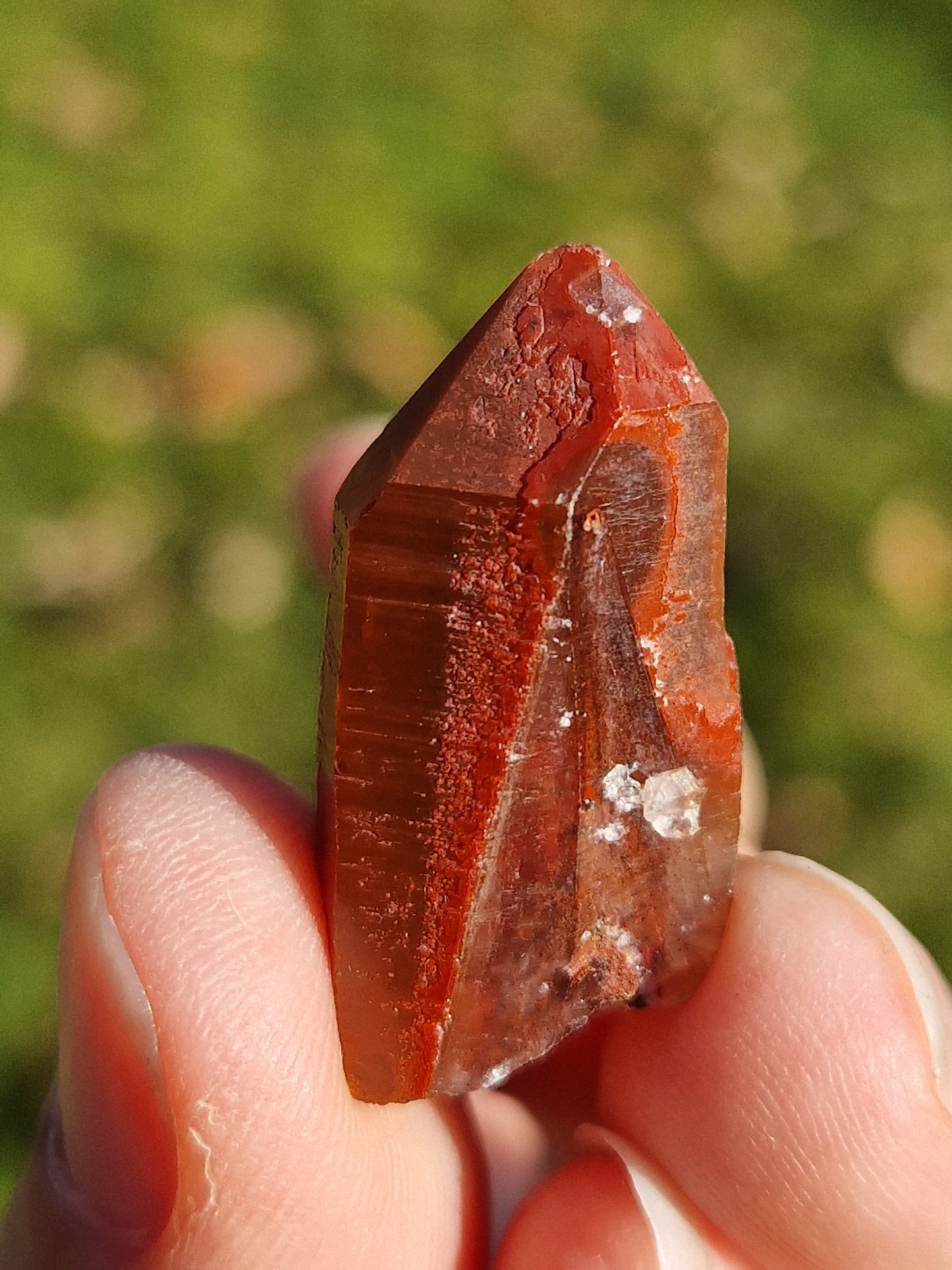Quartz rouge brut (à choisir)