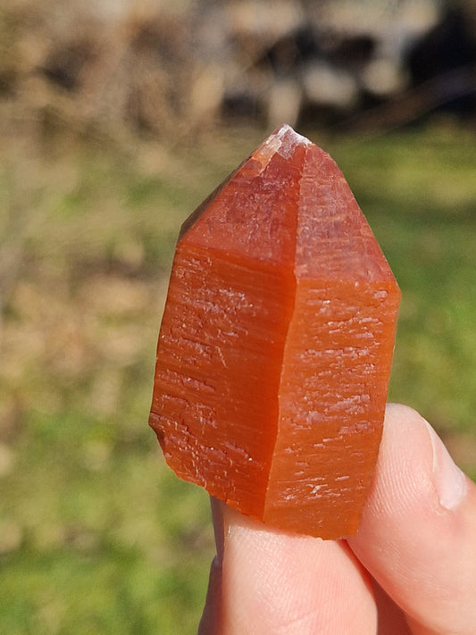 Quartz rouge brut (à choisir)