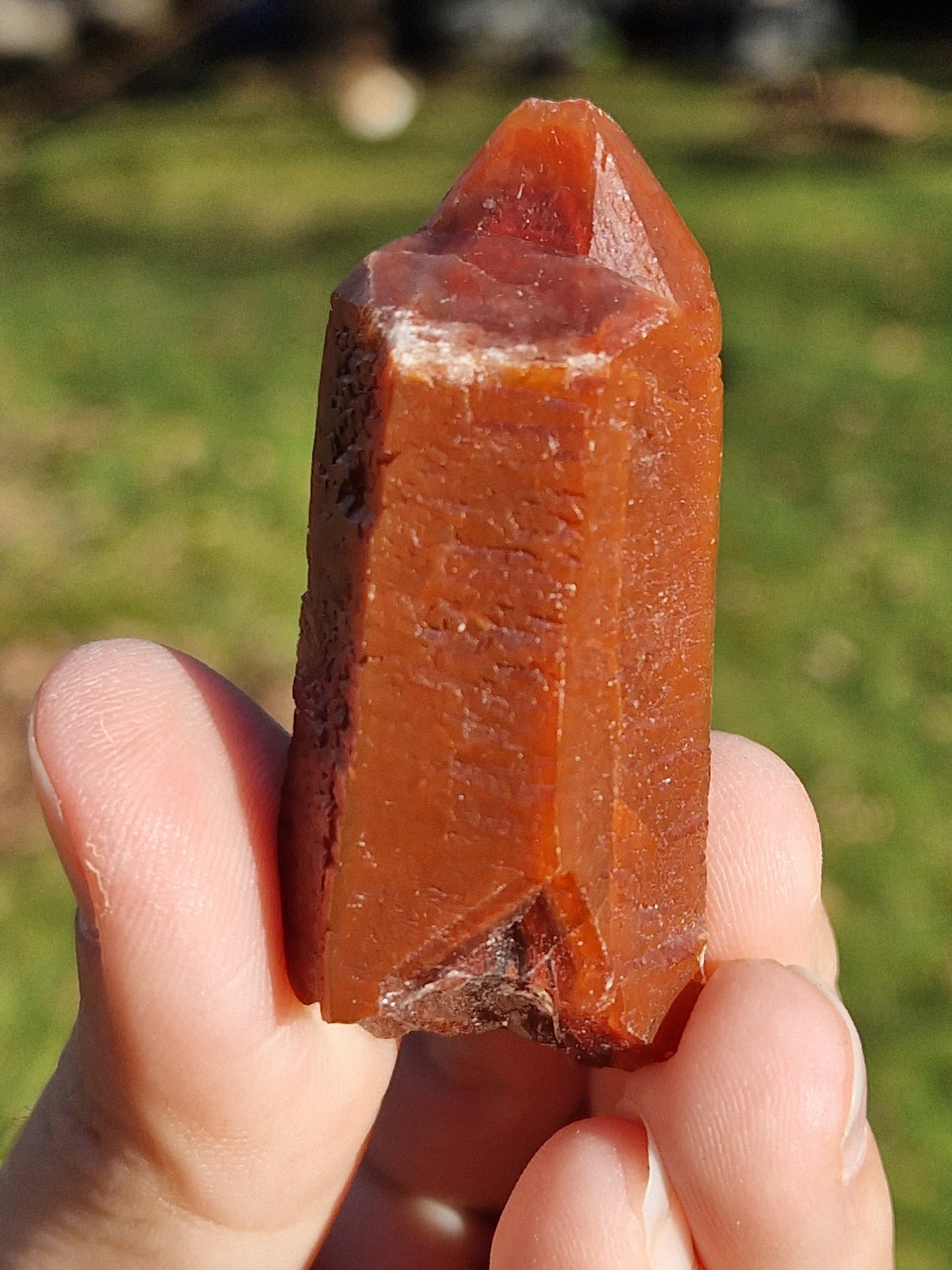 Quartz rouge brut (à choisir)