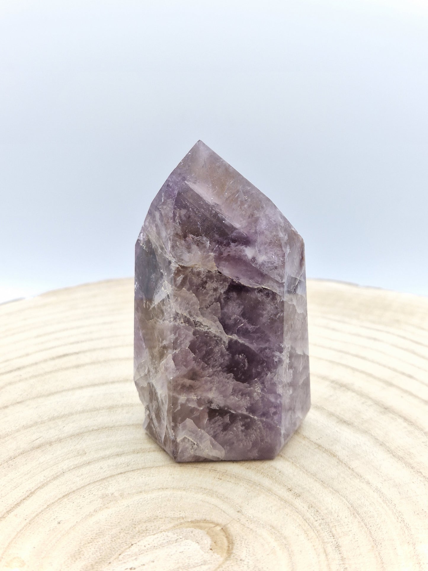 Petite pointe cacoxénite