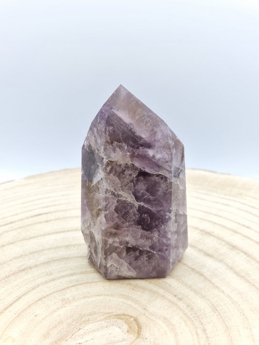 Petite pointe cacoxénite
