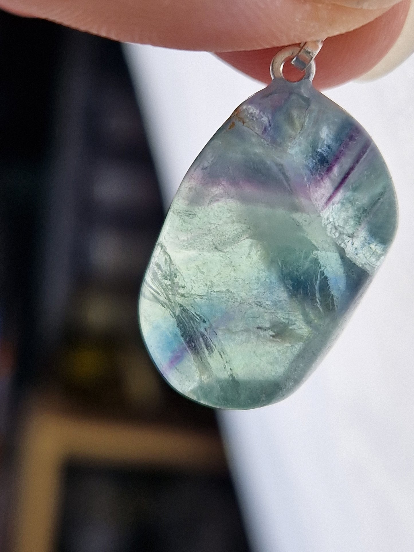 Pendentif pierre roulée Fluorite bleue (à choisir)