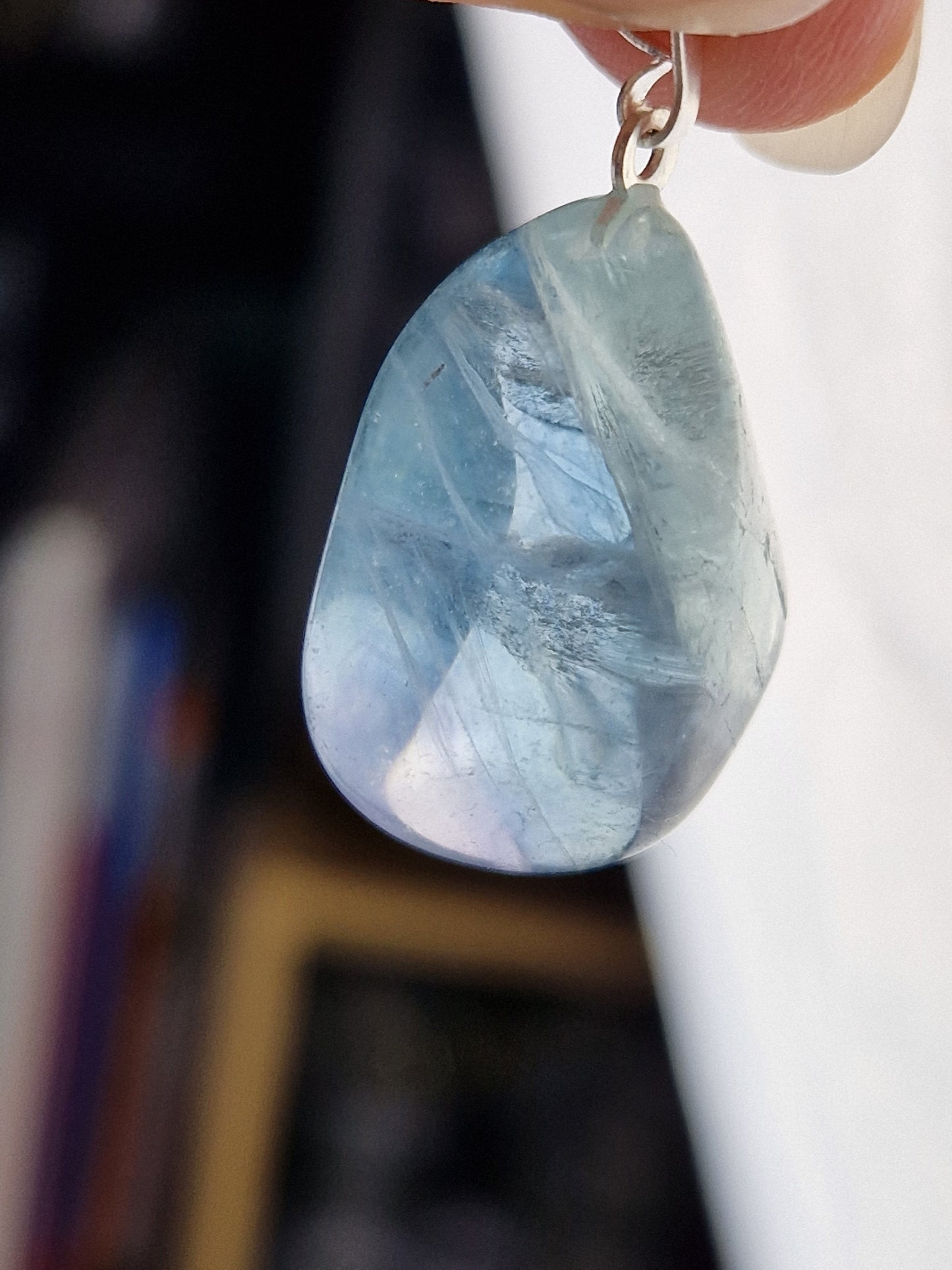 Pendentif pierre roulée Fluorite bleue (à choisir)