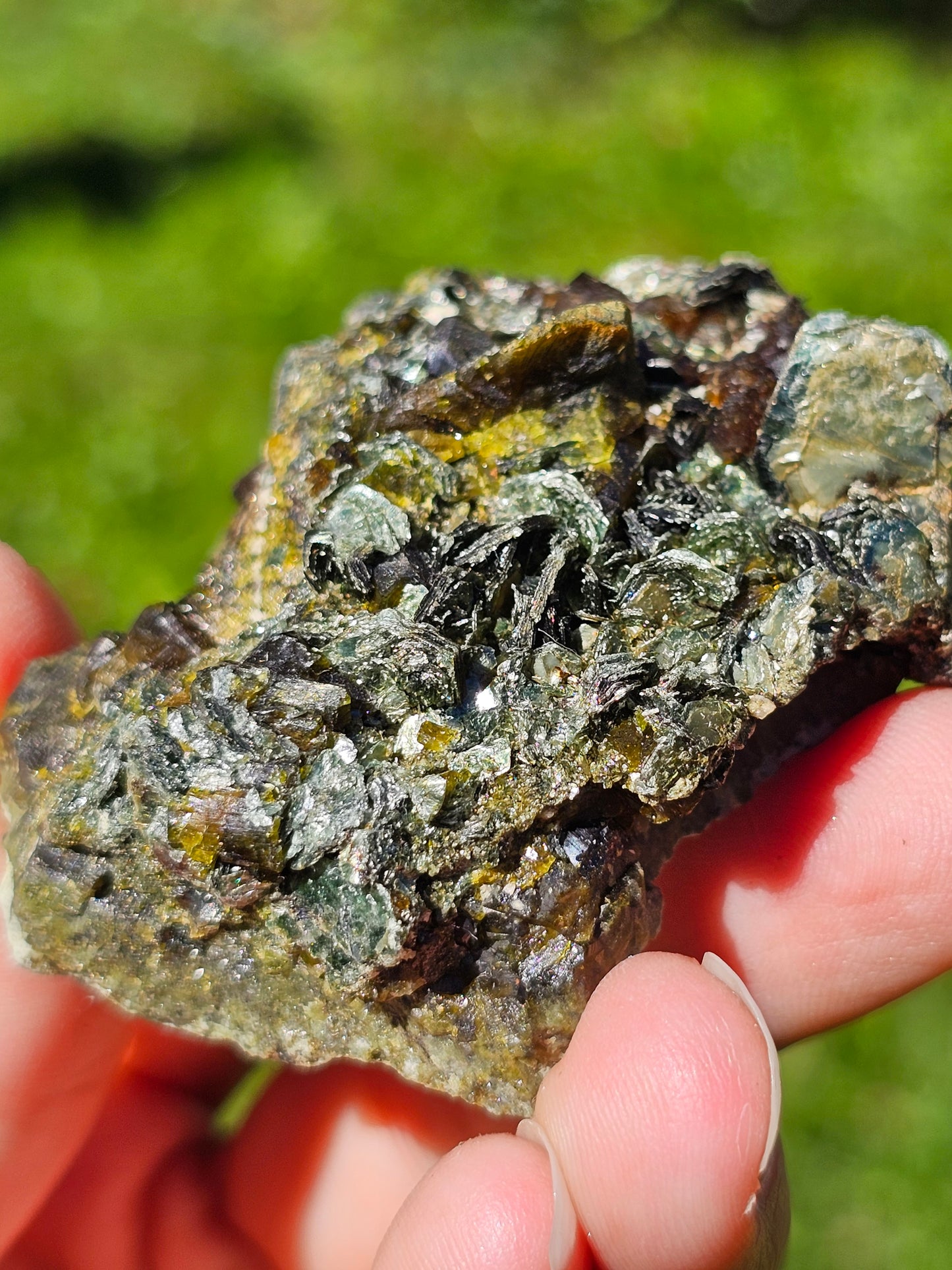 Epidote et chlinochlorite (séraphinite)