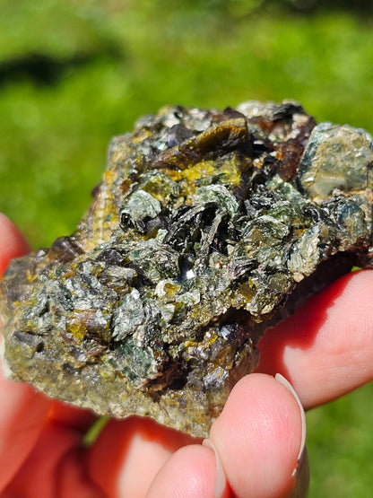 Epidote et chlinochlorite (séraphinite)