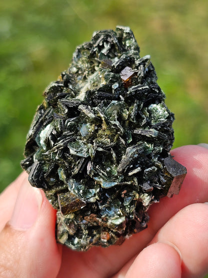 Epidote et chlinochlorite (séraphinite) B