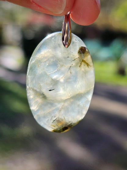 Pendentif en Prehnite P1