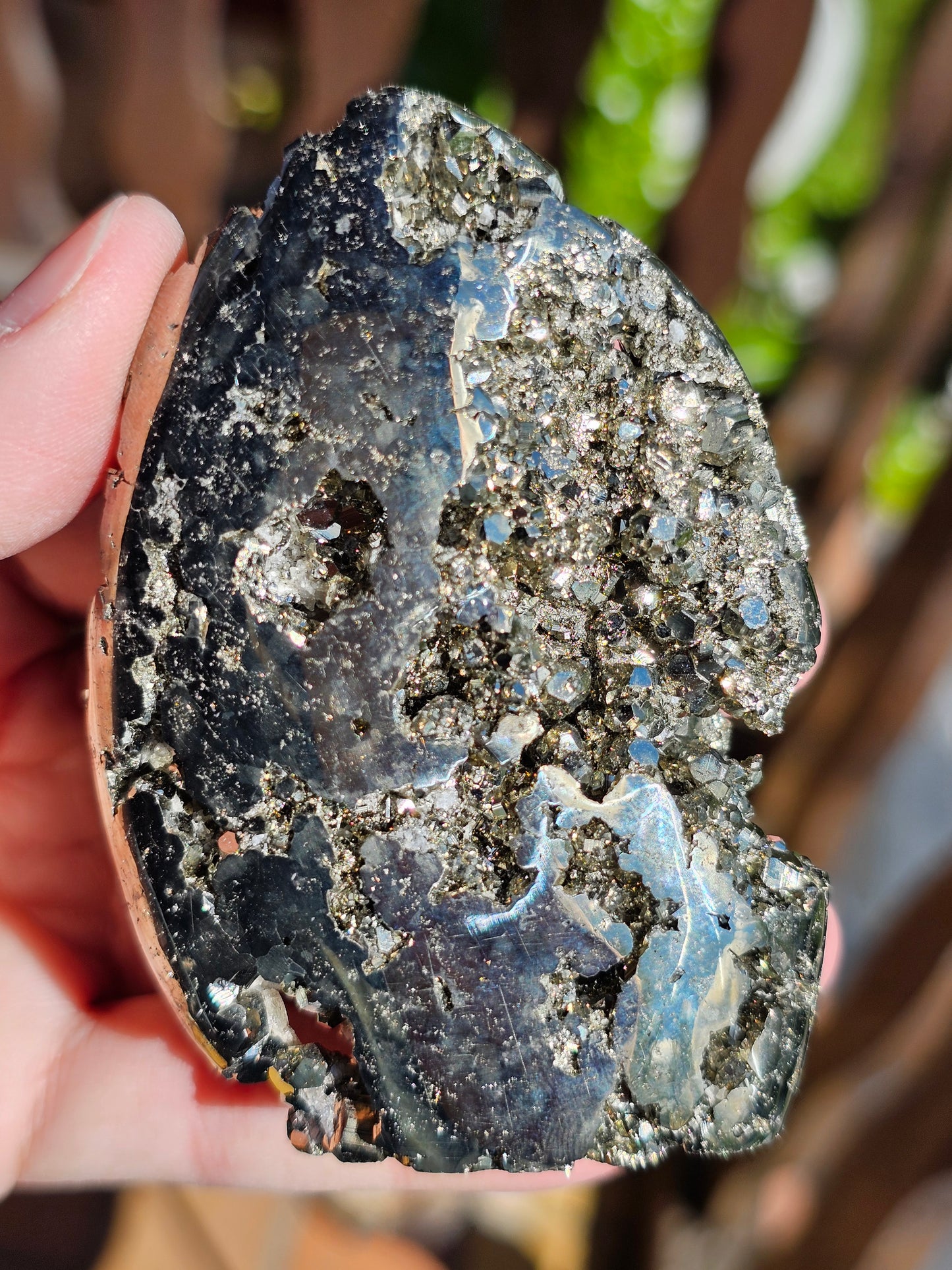 Forme libre de Pyrite du Pérou V