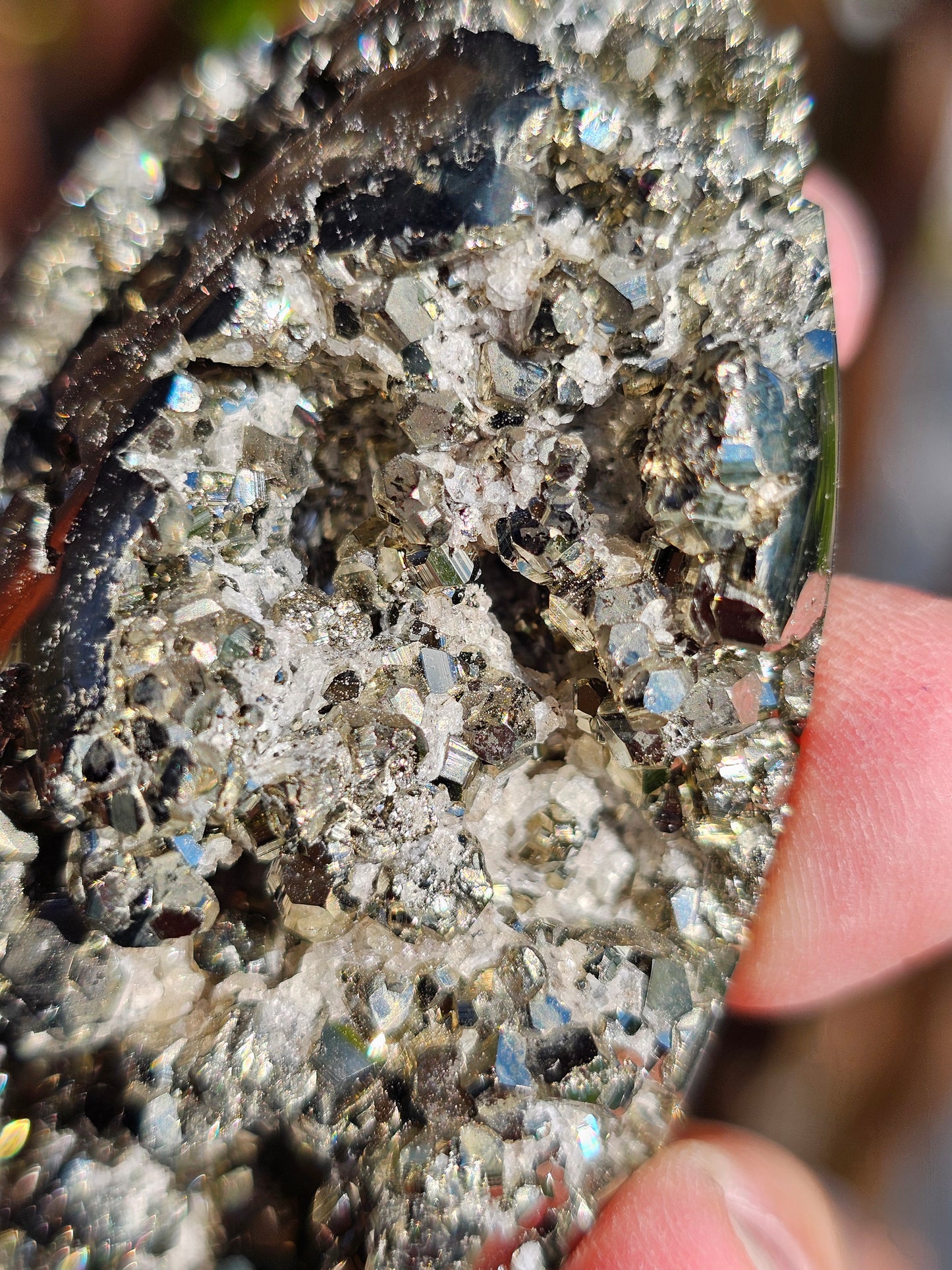 Forme libre de Pyrite du Pérou V