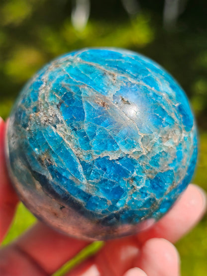 Sphère en Apatite bleue