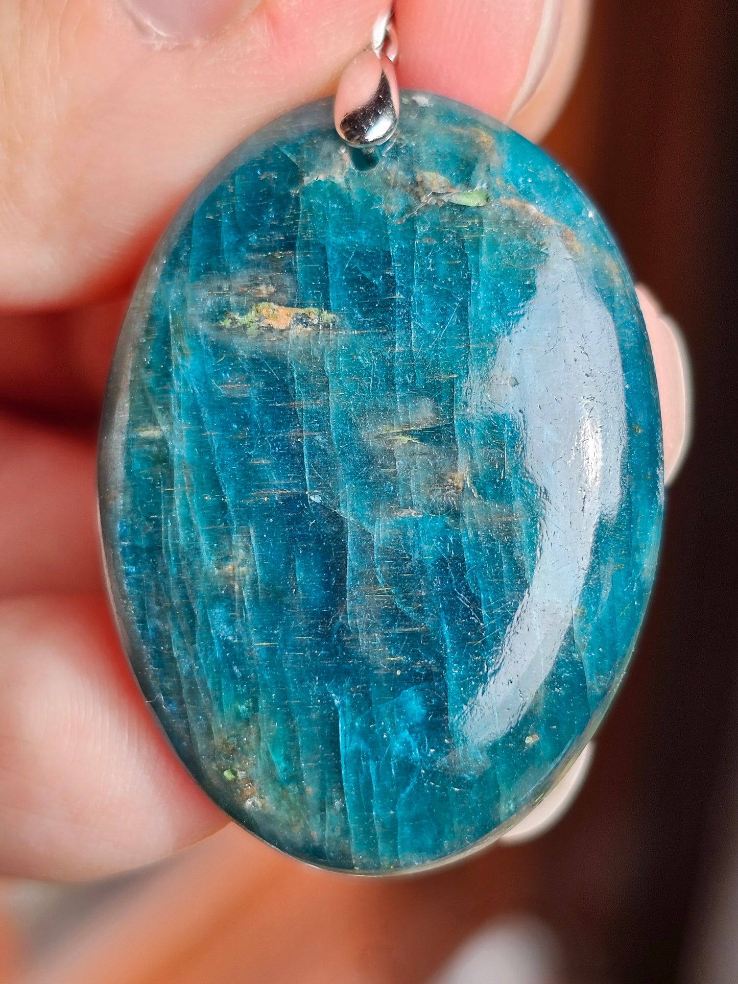 Pendentif en Apatite bleue chatoyante n°9