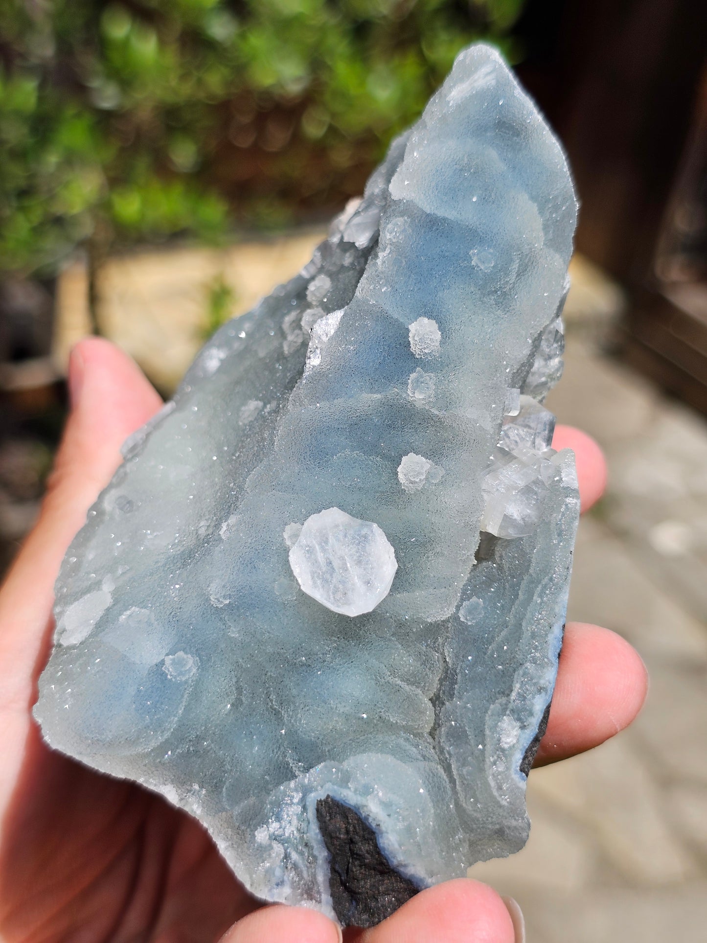 Apophyllite et Stilbite sur Calcédoine bleue AC7