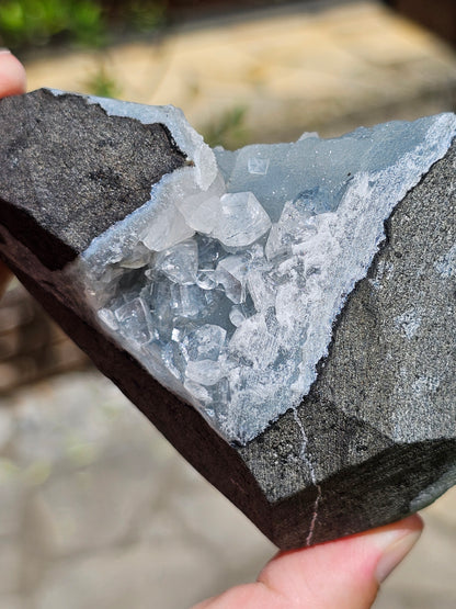 Apophyllite et Stilbite sur Calcédoine bleue AC7