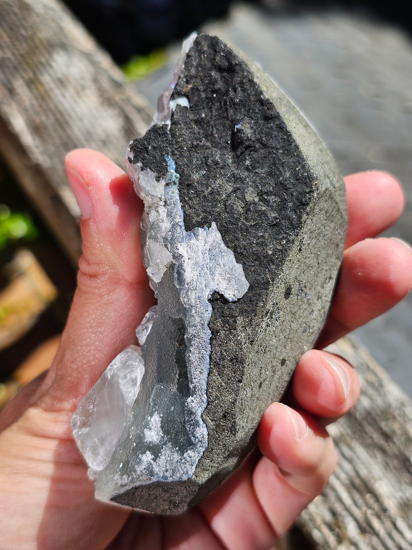 Apophyllite et Stilbite sur Calcédoine bleue AC19