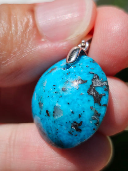 Pendentif en Turquoise avec inclusions de Pyrite T3