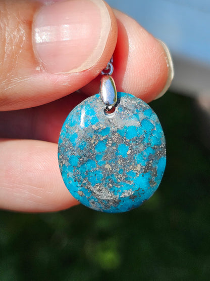 Pendentif en Turquoise avec inclusions de Pyrite T4