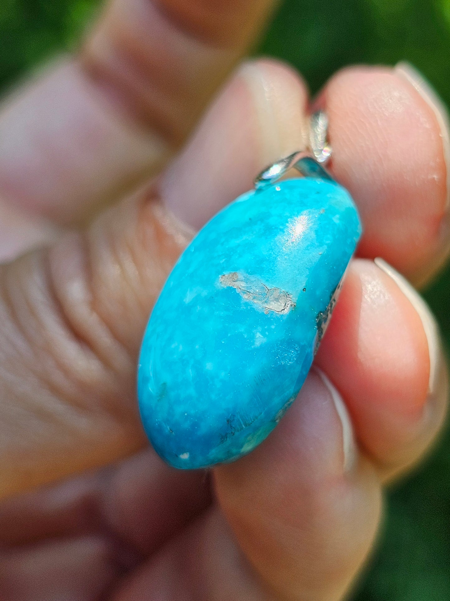 Pendentif en Turquoise avec inclusions de Pyrite T8