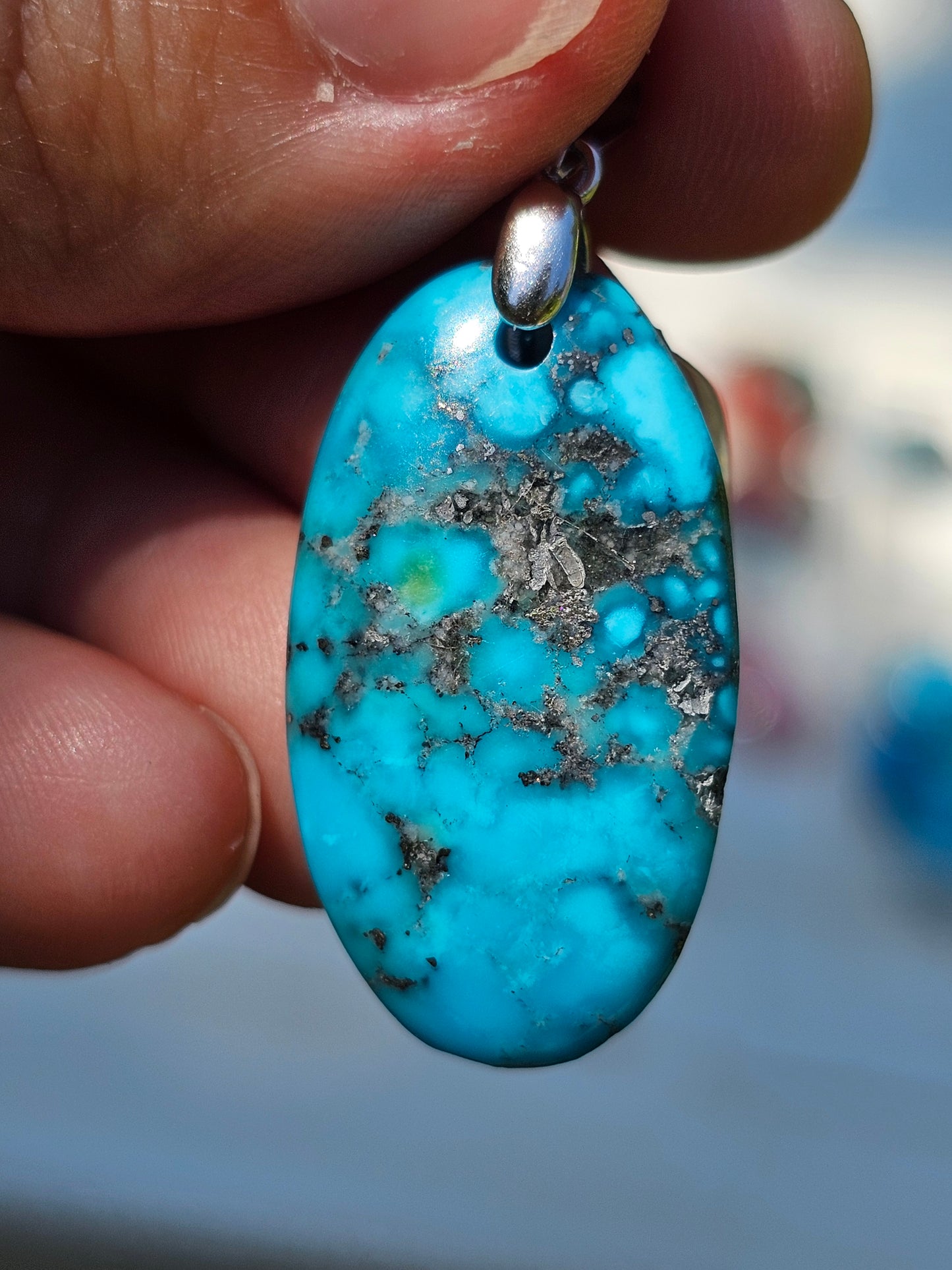 Pendentif en Turquoise avec inclusions de Pyrite T9