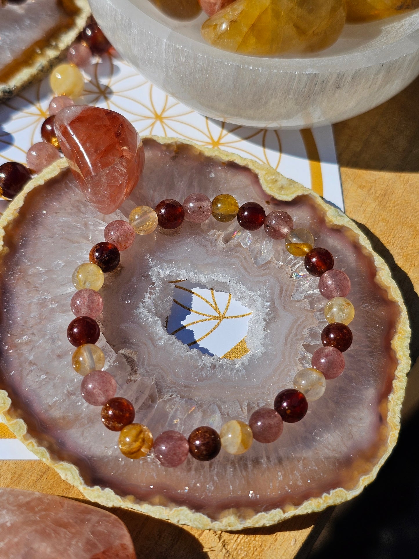 Bracelet Grenat hessonite, quartz fraise et quartz hématoïde jaune