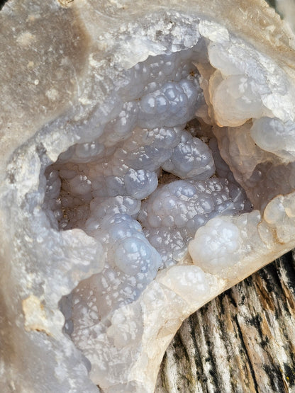 Agate et Calcédoine violette de Normandie