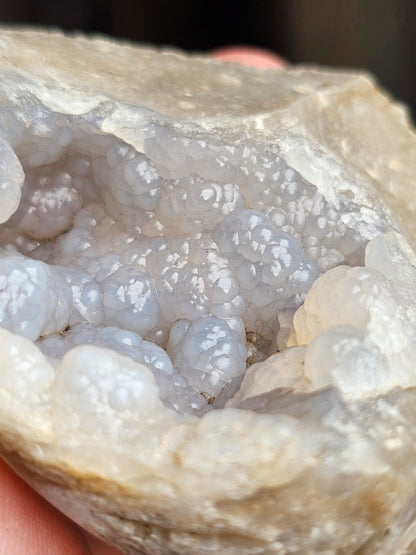 Agate et Calcédoine violette de Normandie