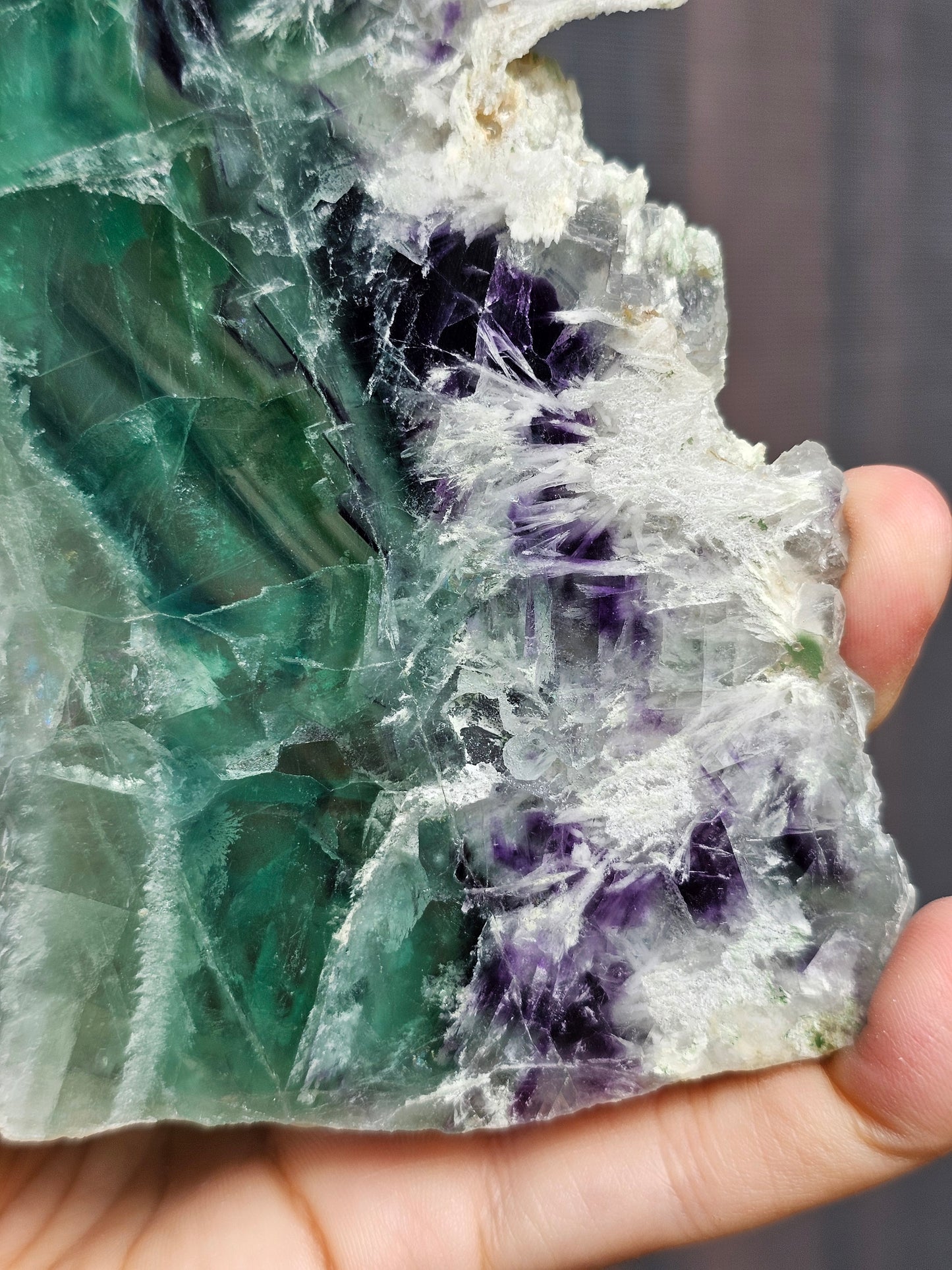 Tranche de Fluorite snowflake (ou feather) F3