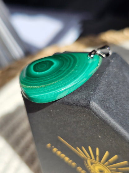 Pendentif en Malachite M6