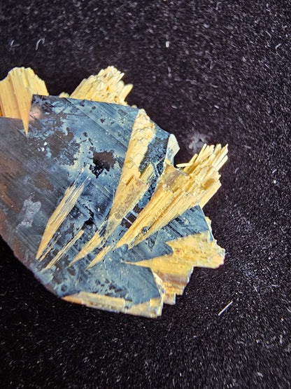 Rutile sur hématite RH5