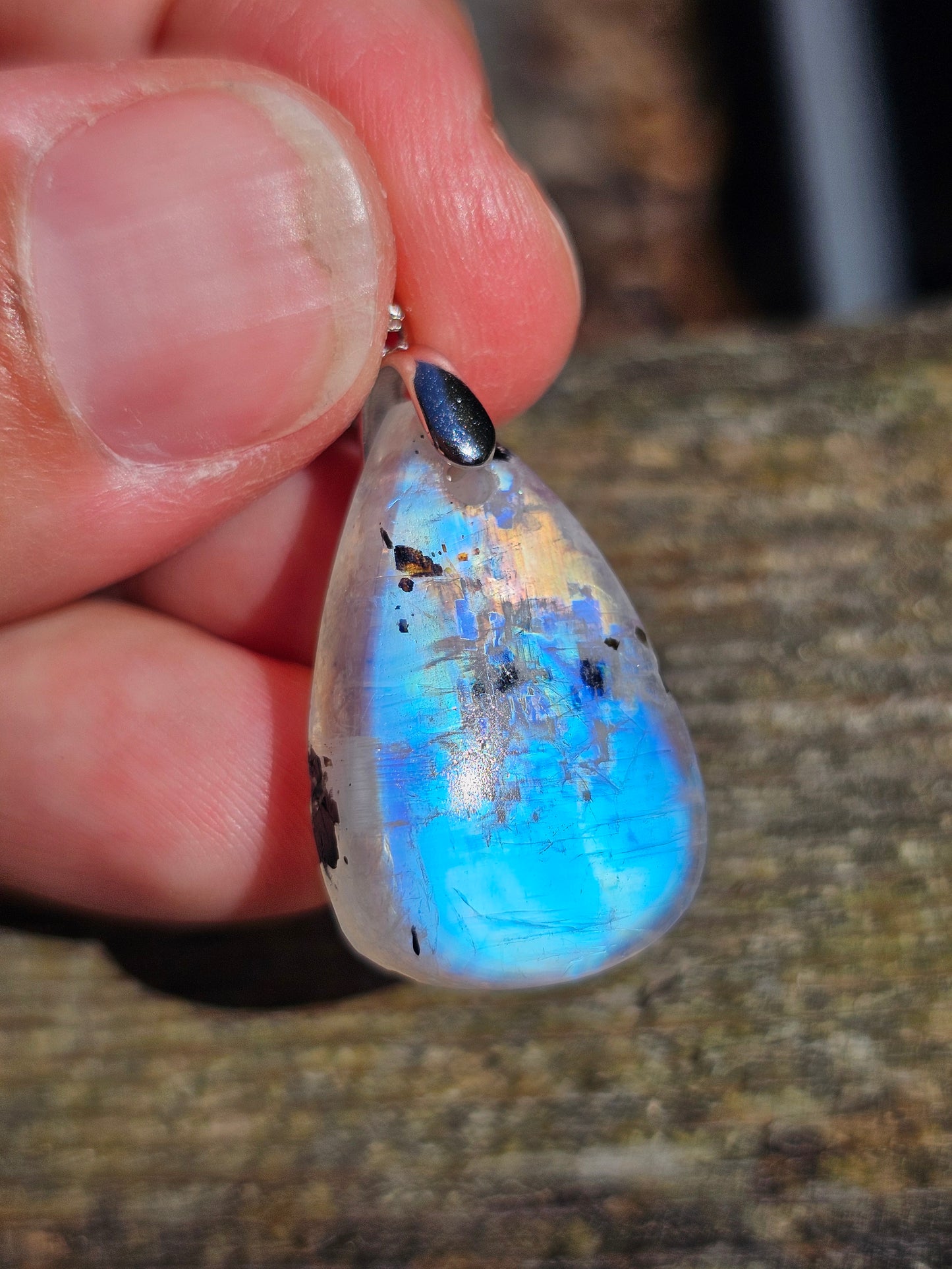 Pendentif en Labradorite blanche L2