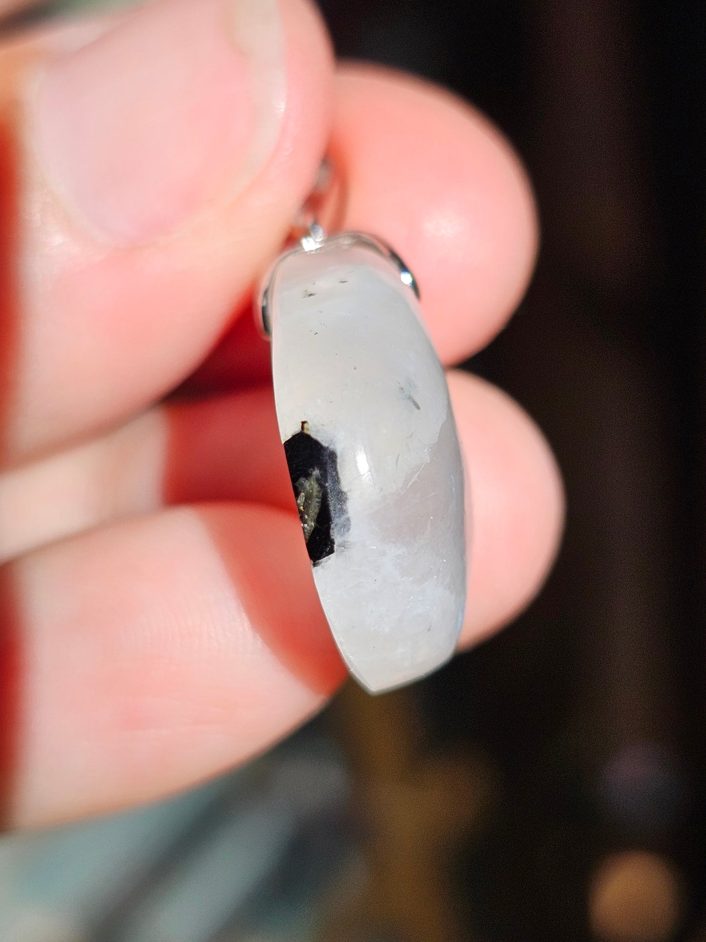 Pendentif en Labradorite blanche L4