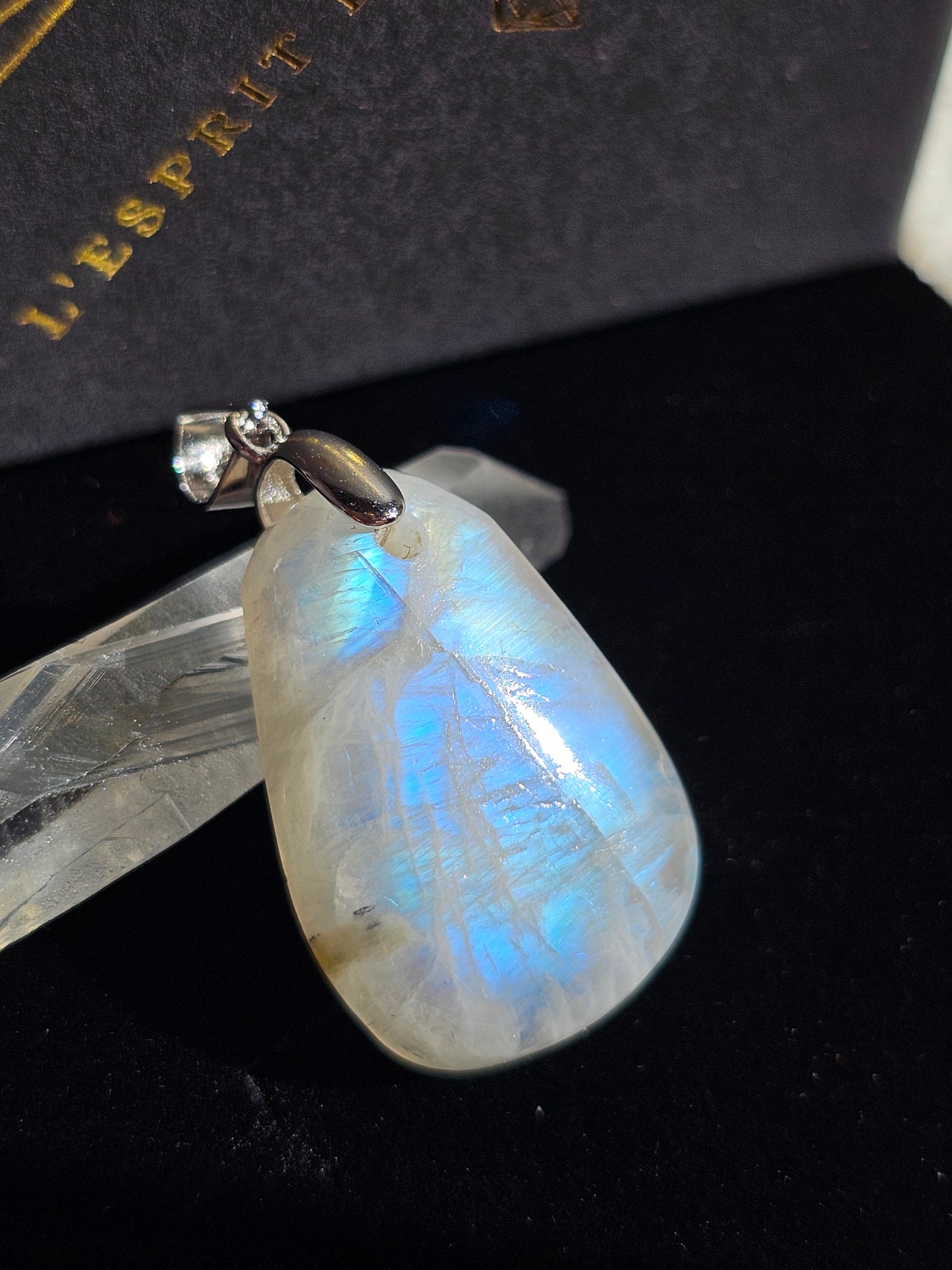 Pendentif en Labradorite blanche L6