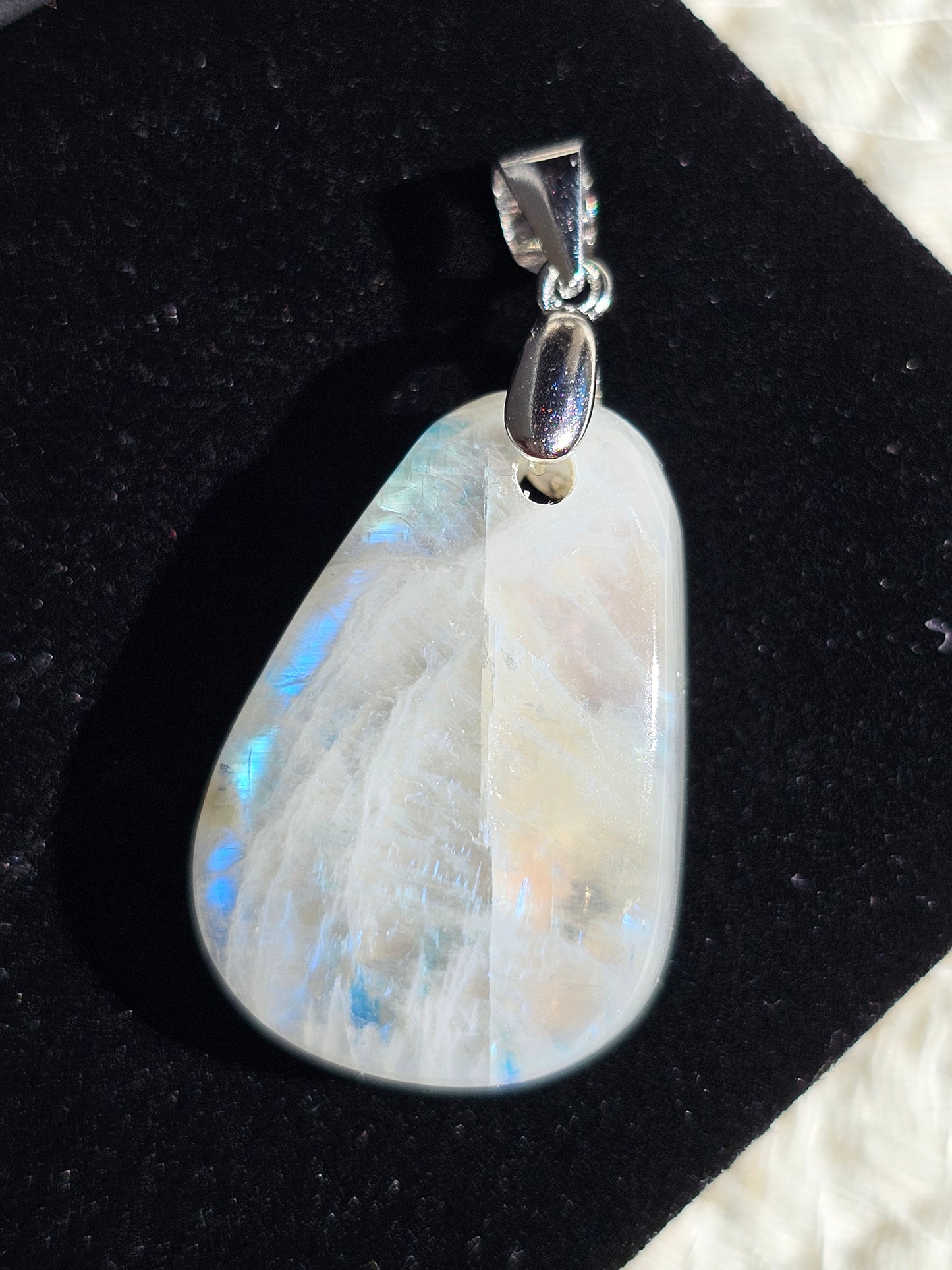 Pendentif en Labradorite blanche L6