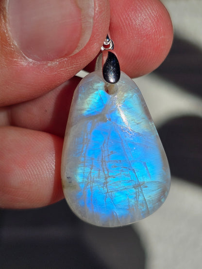 Pendentif en Labradorite blanche L6