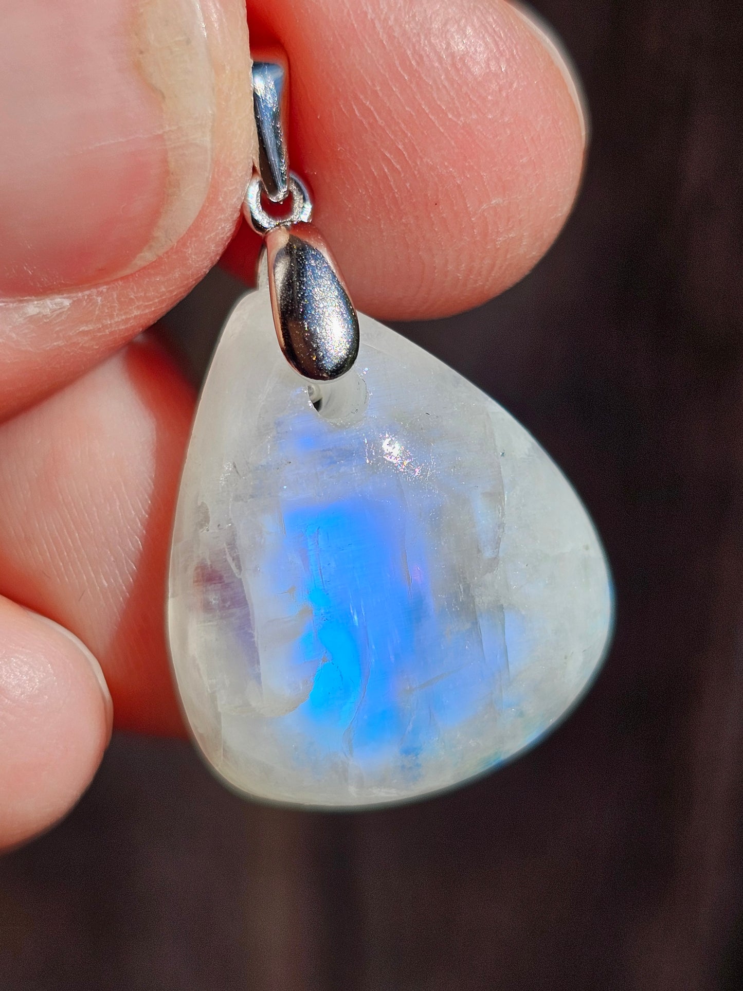 Pendentif en Labradorite blanche L8