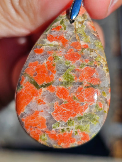 Pendentif en Unakite U1