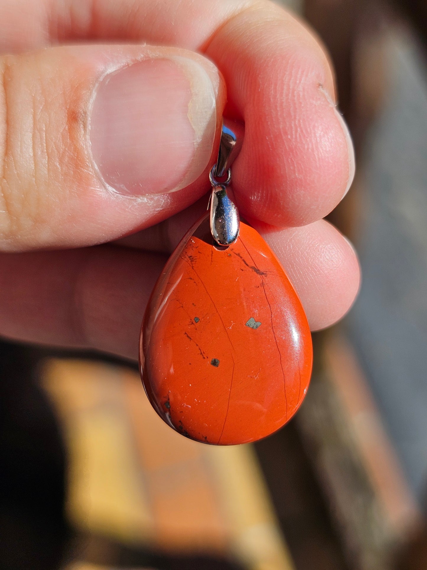 Pendentif en Jaspe rouge (à choisir)