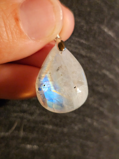 Pendentif en Labradorite blanche L3