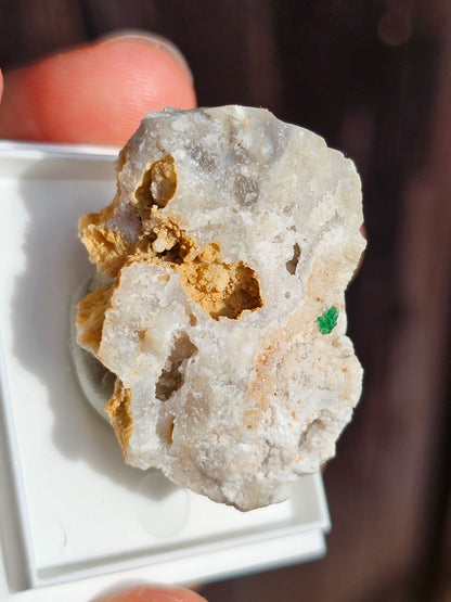 Variscite cristallisée du Brésil V10