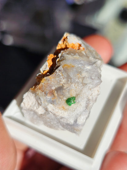 Variscite cristallisée du Brésil V12