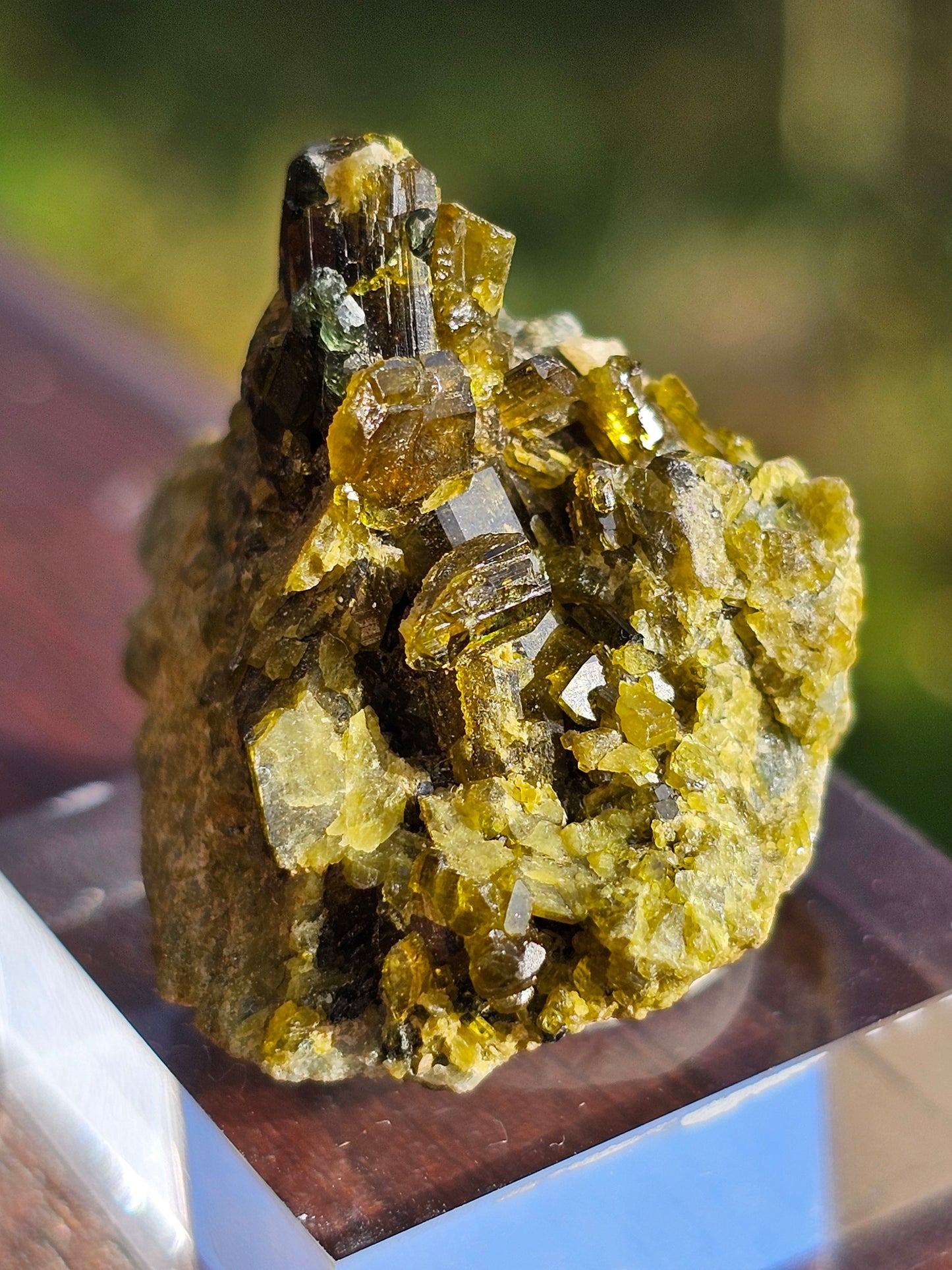 Mélange grenat, épidote et diopside n°5