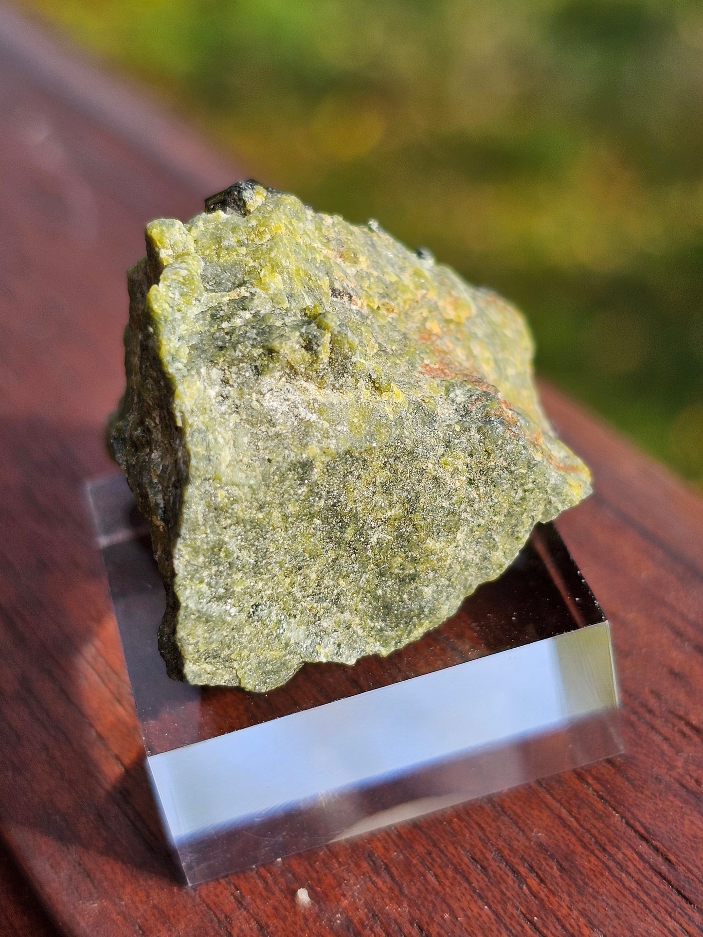 Mélange grenat, épidote et diopside n°9