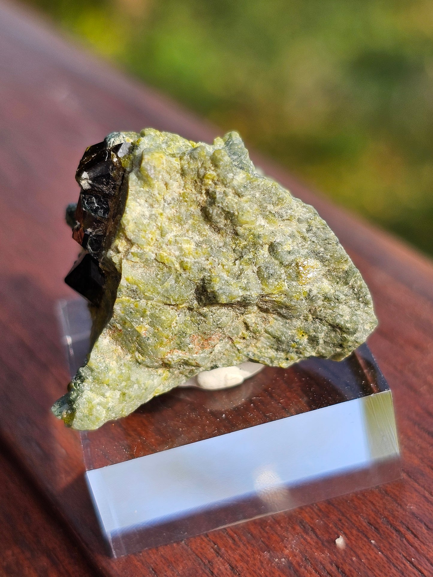 Mélange grenat, épidote et diopside n°9