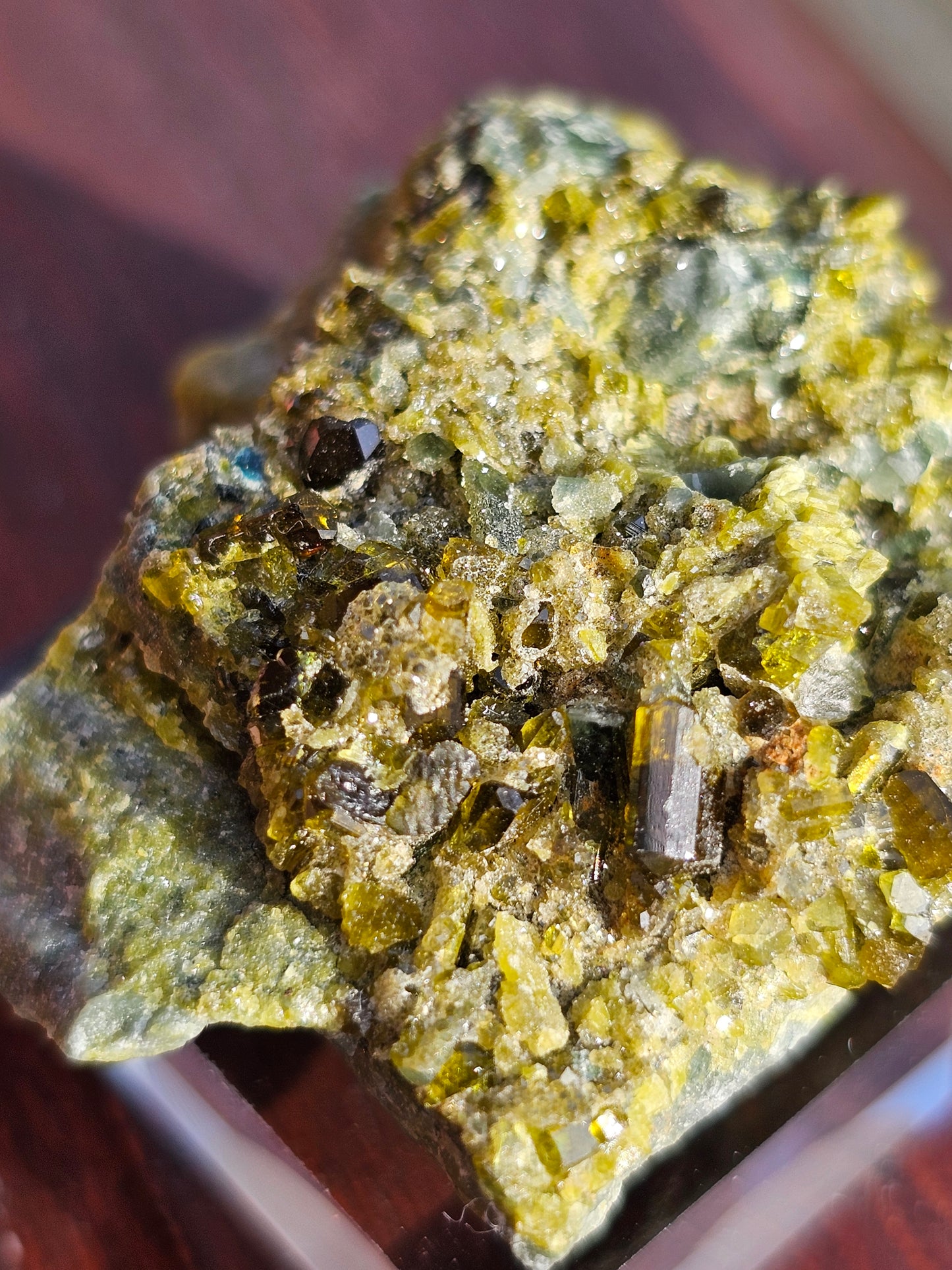 mélange de Grenat, Diopside et Epidote