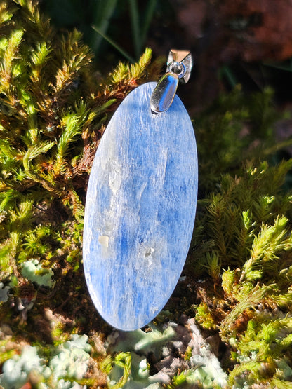 Pendentif en Cyanite naturelle CY5