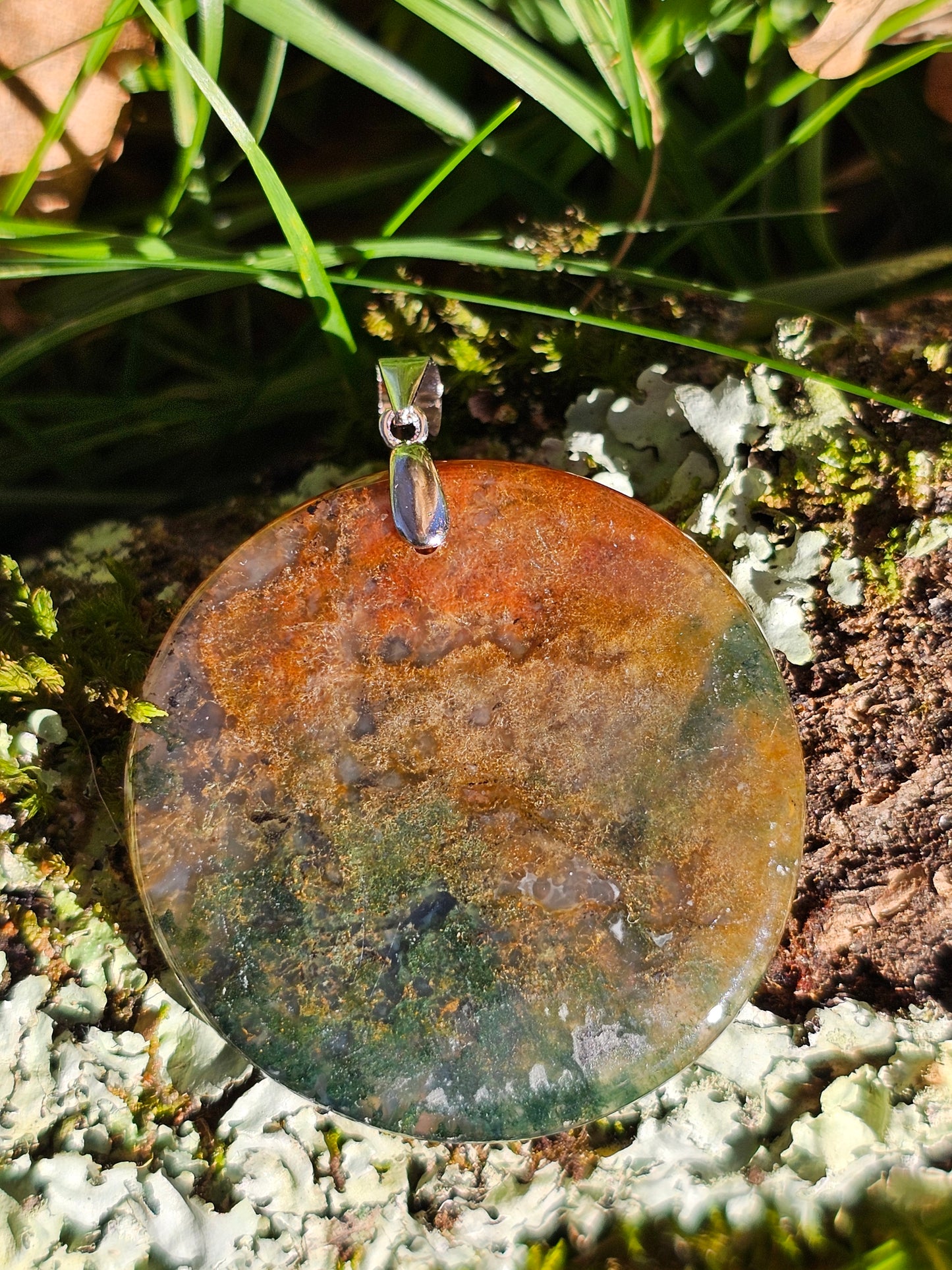 Pendentif en Agate mousse bicolore n°16