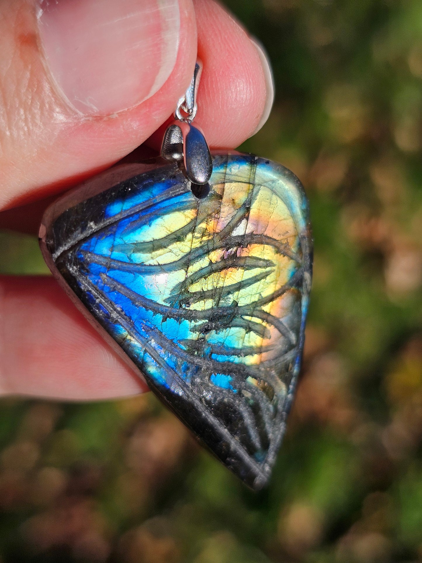 Pendentif Labradorite sculptée n°2