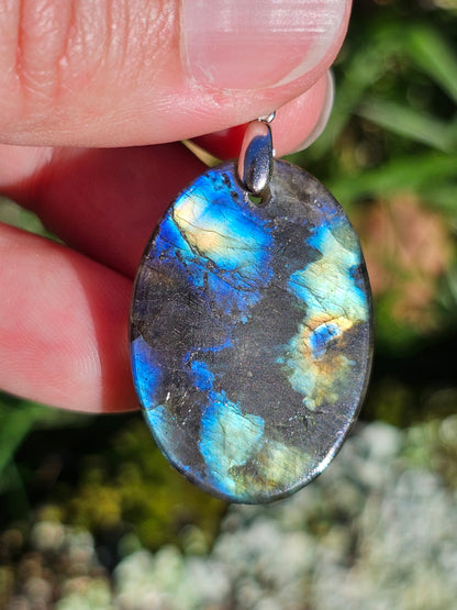 Pendentif Labradorite sculptée n°5