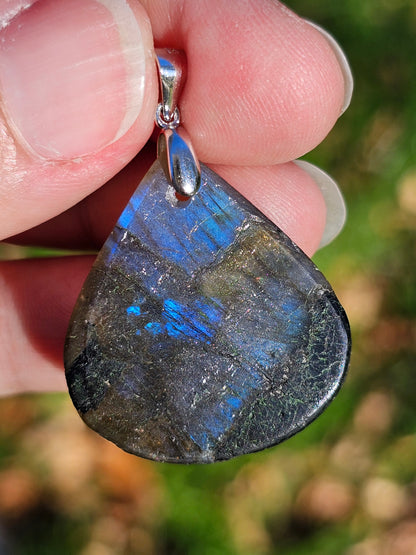 Pendentif Labradorite sculptée n°7