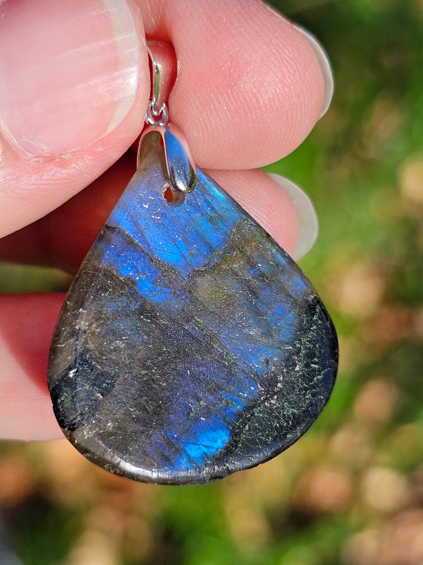 Pendentif Labradorite sculptée n°7